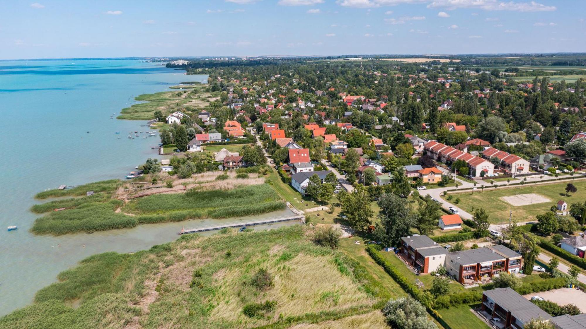 Balatonic Apartman Zamárdi Eksteriør bilde